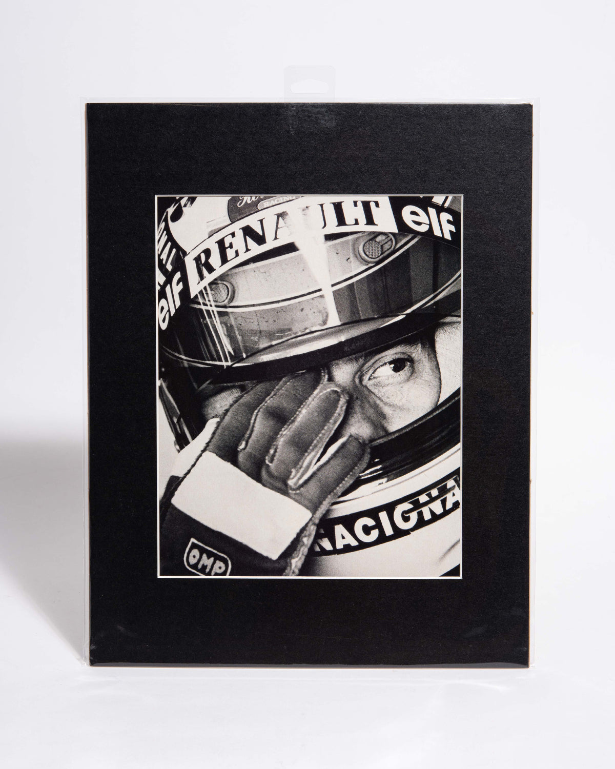 Ayrton Senna original vintage mated magazine article image