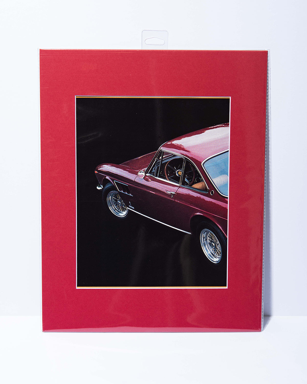 Ferrari 330 GTC vintage magazine image