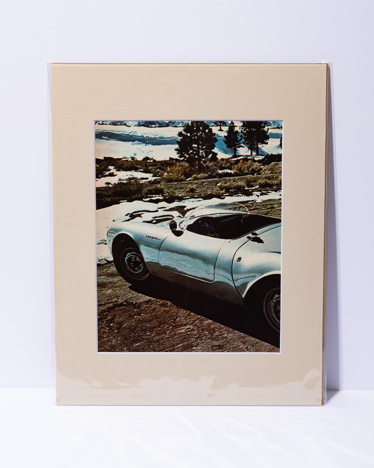 Porsche 550 Spyder - original vintage magazine article image
