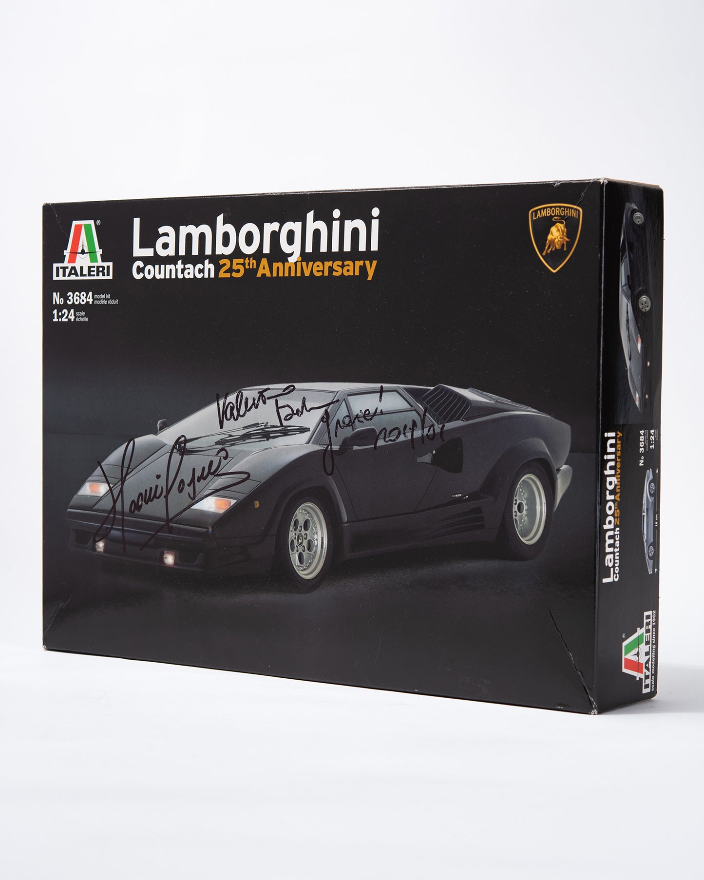 *Signed* Lamborghini Countach 25th Anniversary 1:24 Model Kit